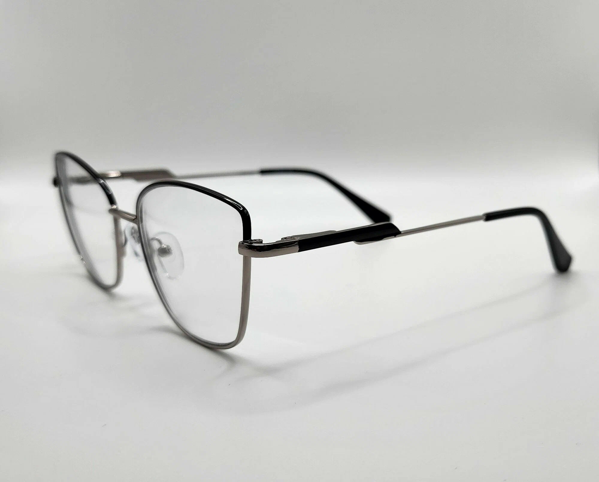 Готовые Готовые очки для зрения с фотохромными линзами хамелеон  блю-блокер женские PЦ 62-64 мм, -1.5